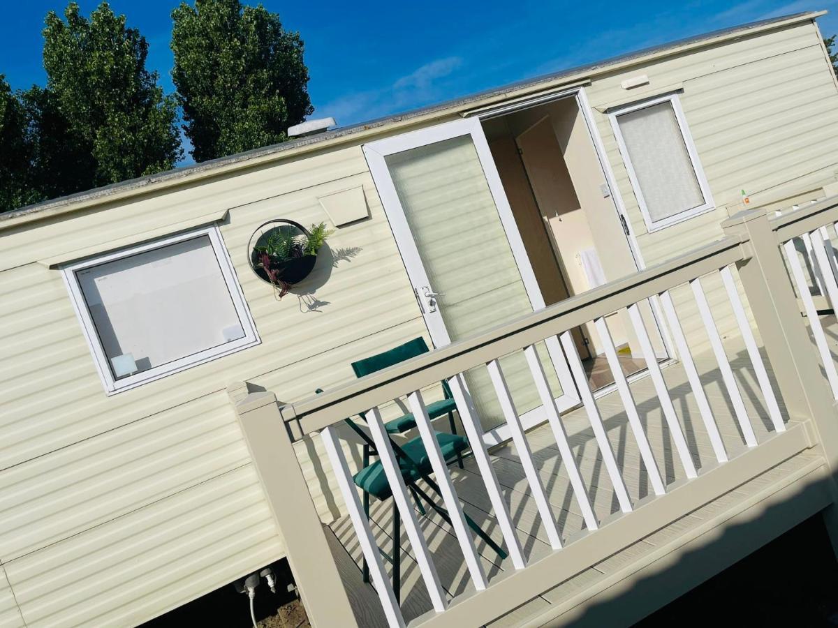 Santana Cosy Campervan Formely Butternut Dymchurch Exteriör bild